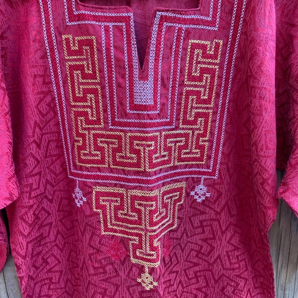 Silky Red Embroidered Caftan - Picture 3 of 8